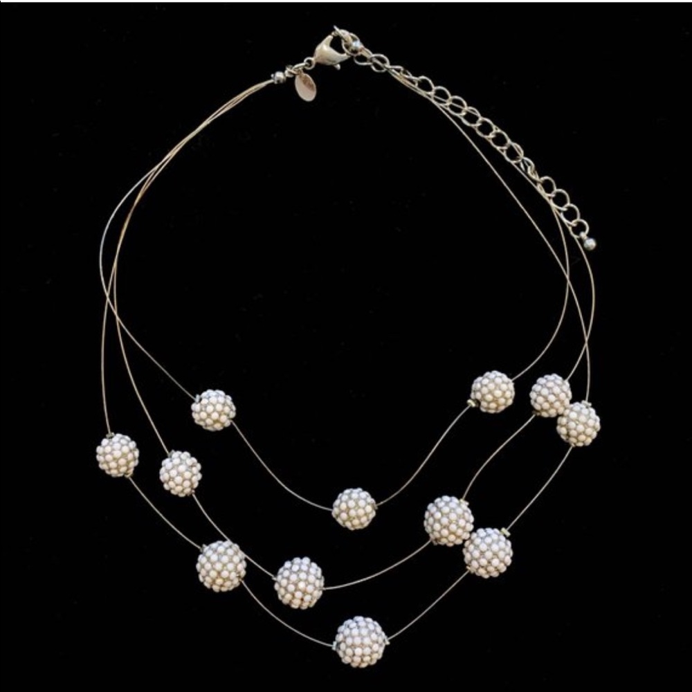 vintage funky white beads-on-wire necklace